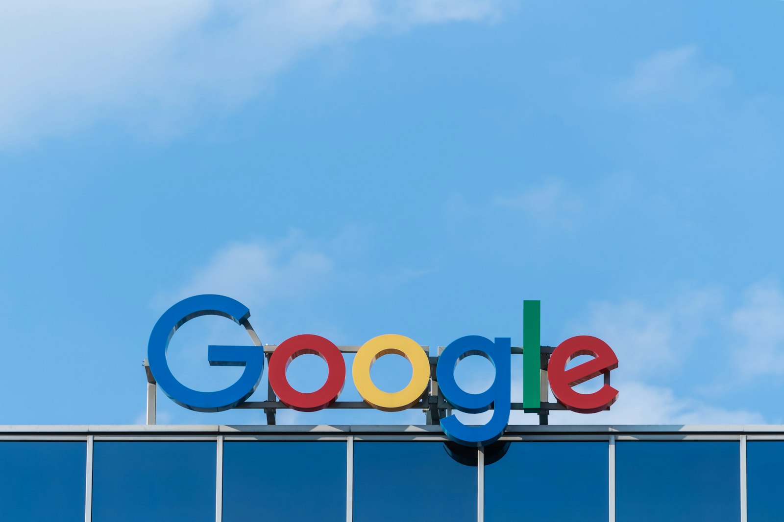 Google Business Profile: The 5-Minute Weekly Checklist That Keeps You in the Map Pack